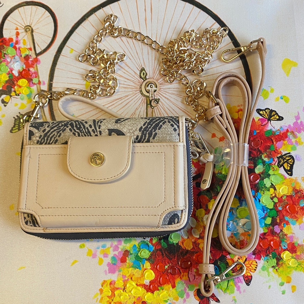 Spartina 449 Printed Crossbody Multi Phone Crossbody With Gold Chain.